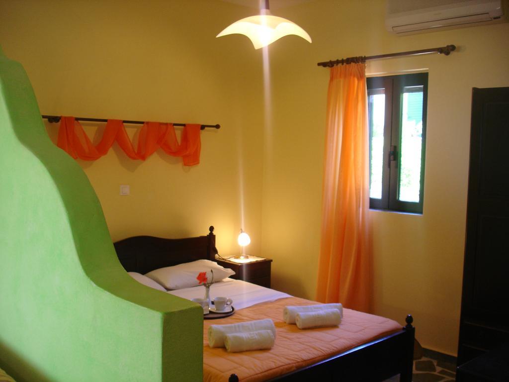 Ktima Nikola Apartment Marmari  Room photo